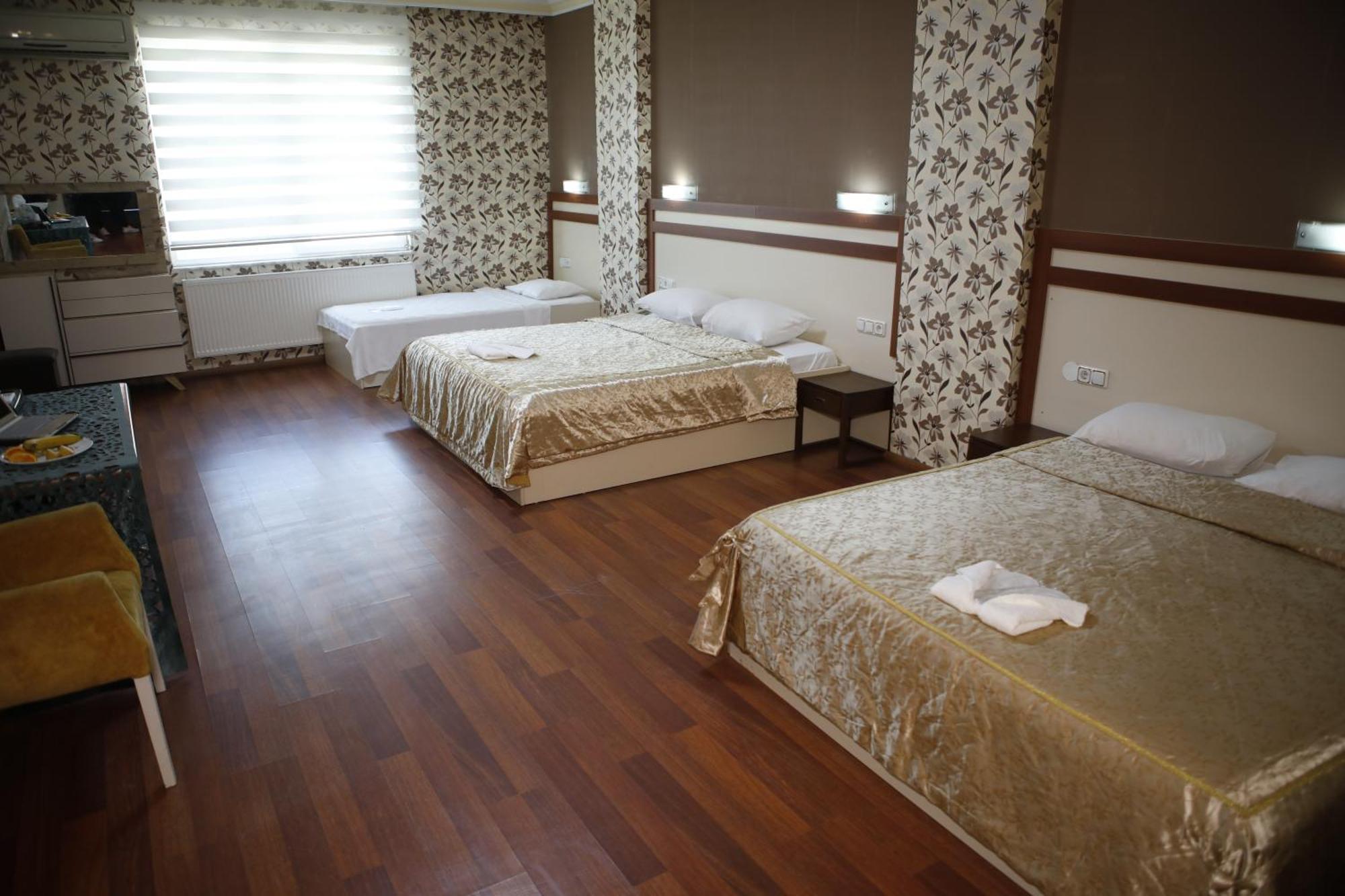 Safir Hotels 실리브리 외부 사진