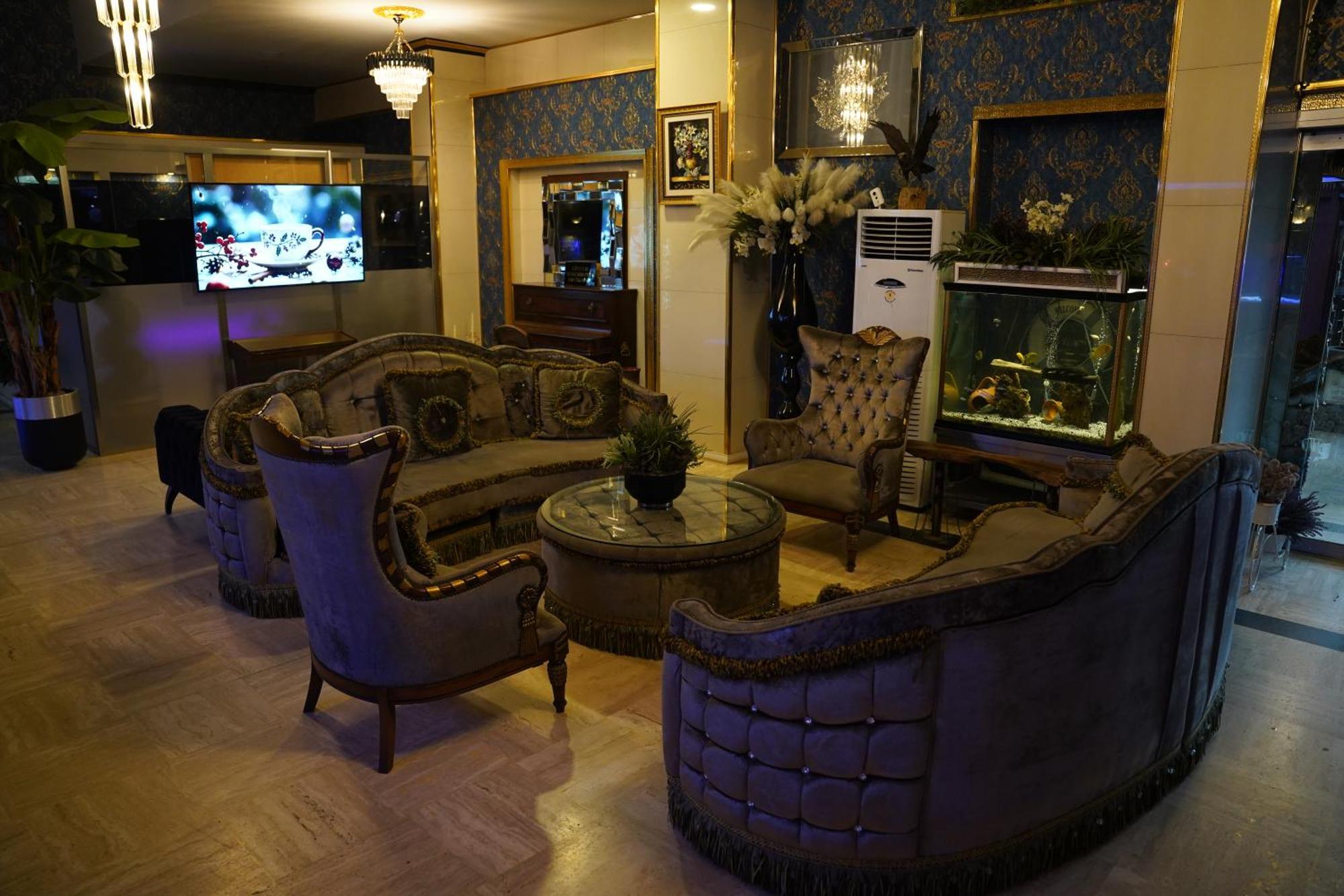 Safir Hotels 실리브리 외부 사진